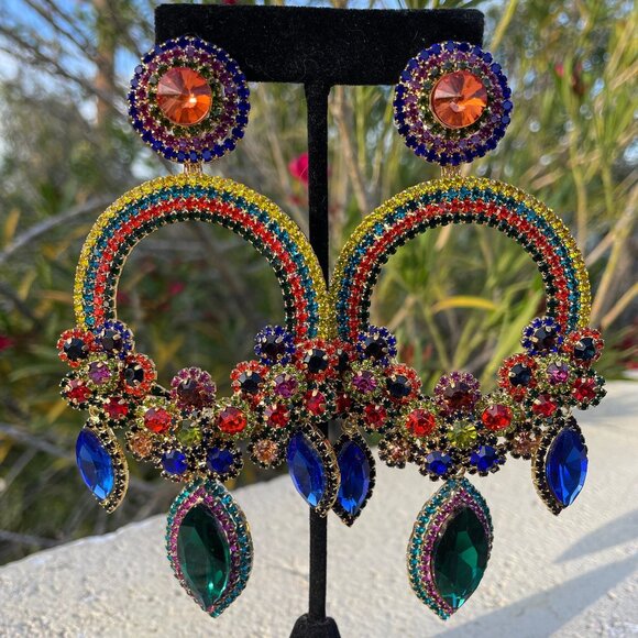 NEW Cubic Zirconia Rhinestone 5" Long Baroque Royalcore Vintage Vibe Earrings - Picture 4 of 4